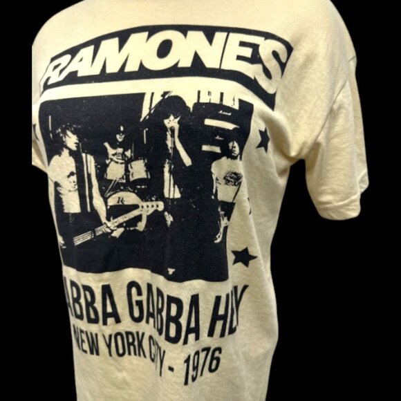 Ramones Gabba Gabba Hey New York City 1976 Graphic Band T-Shirt Women's Sz. S/M - Picture 7 of 9